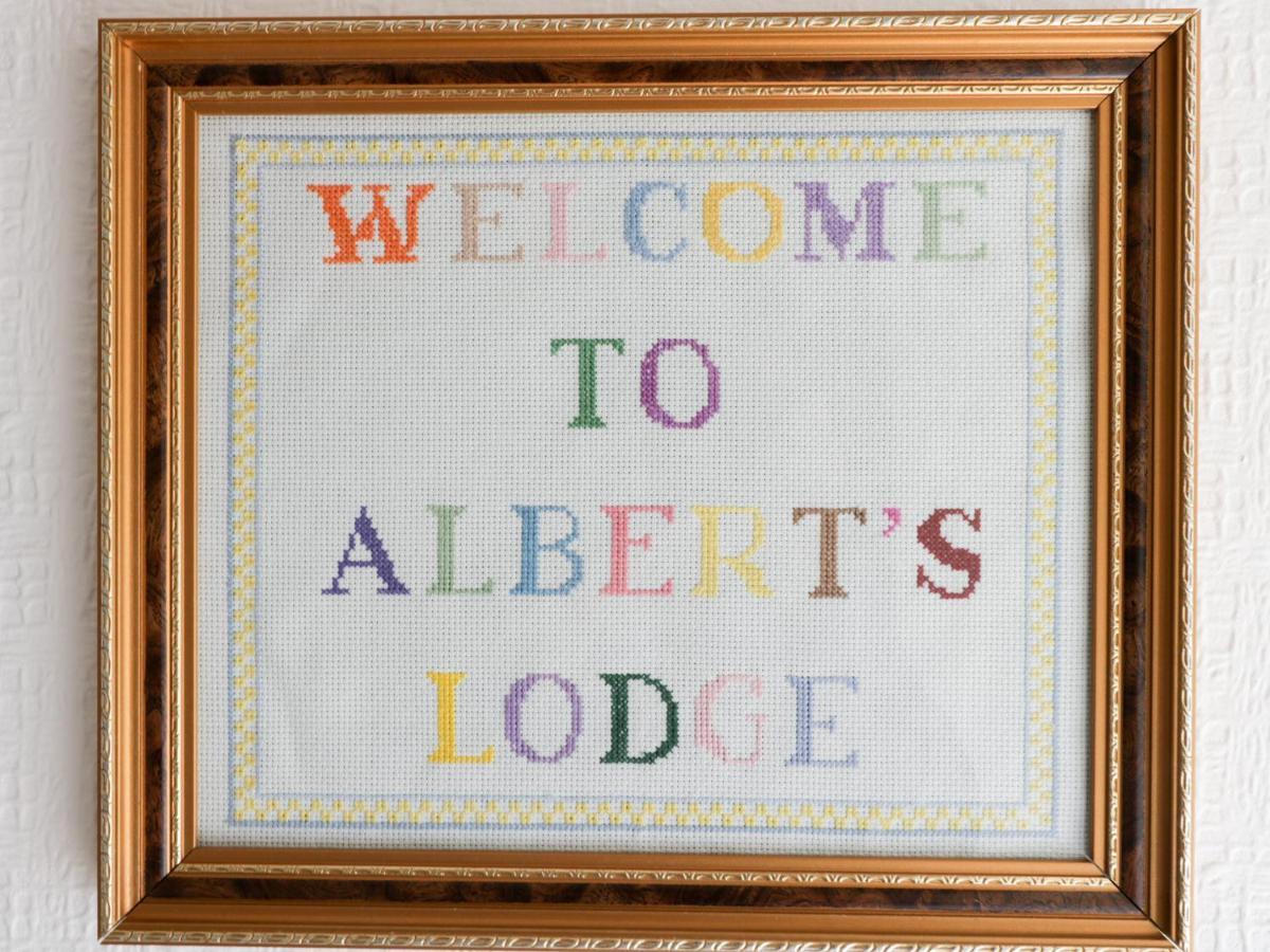 Alberts Lodge Boultham Екстер'єр фото